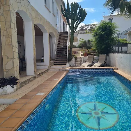 Villa Elisa Cunit